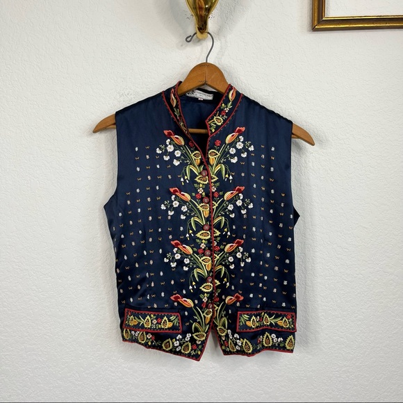 VTG Chinese Hand Embroidered Silk Floral Vest